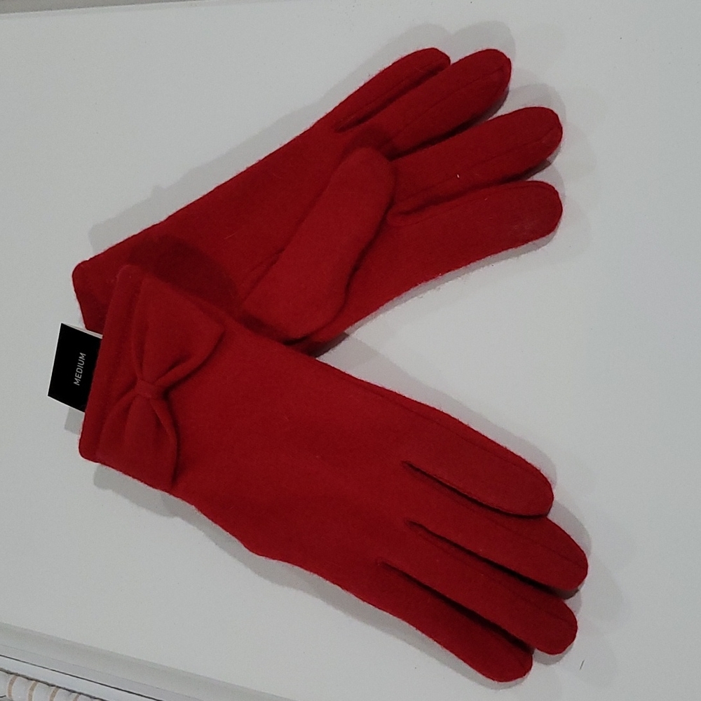 Red Gloves with Bow Detail, New Directions NWT